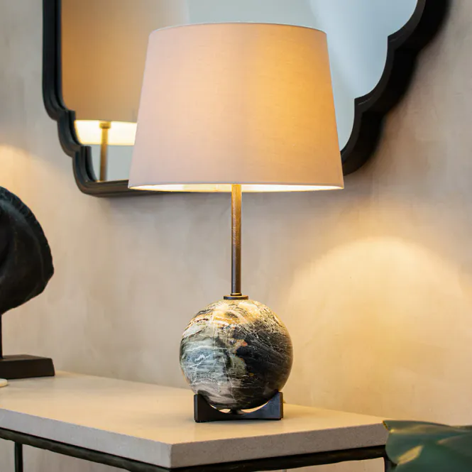 Hovedbilde Halvard Bordlampe